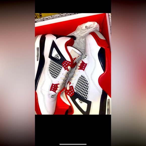 Jordan 4 retro